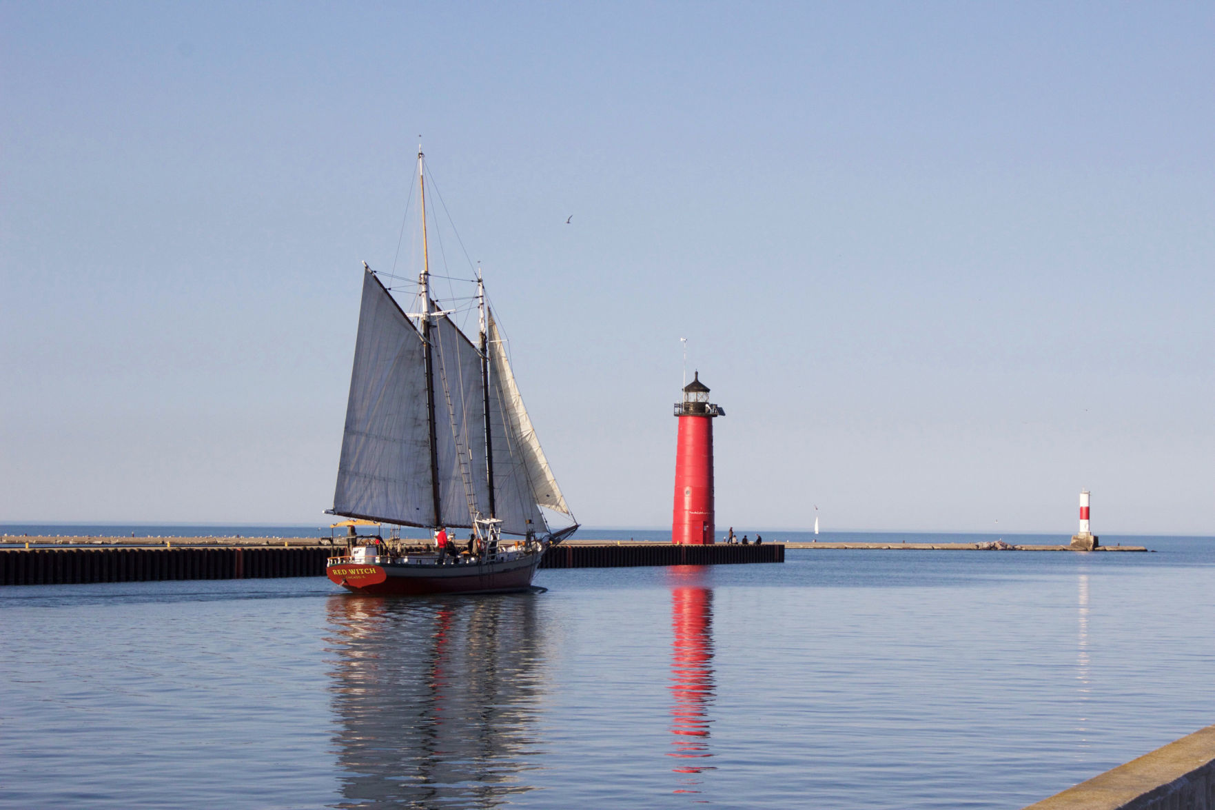 Tall ship Red Witch